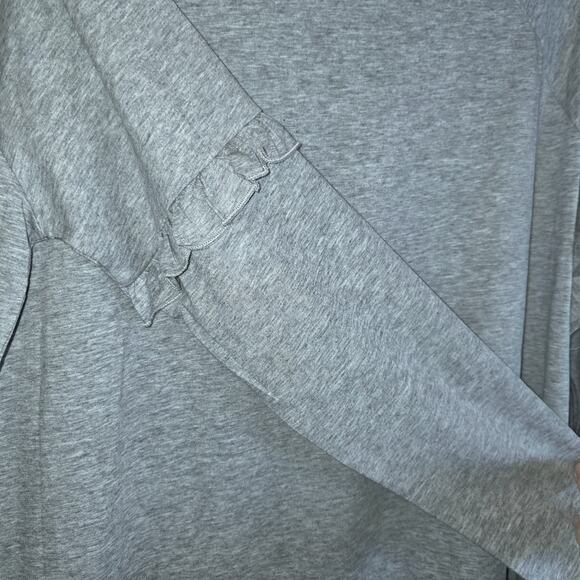 Sundance Camden Joy Tee Long Sleeve Ruffle Sleeve Top Sz XL Gray Raglan Sleeves - Picture 6 of 12